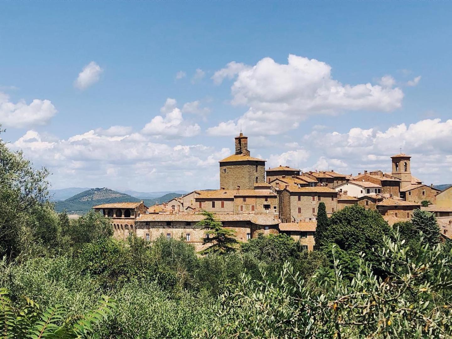 Appartamento Locazione Turistica L'Antica Sorgente ปานิกาเล ภายนอก รูปภาพ